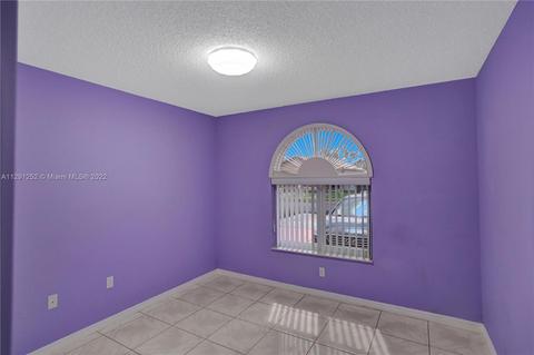 2777 W 68th Pl, Hialeah, FL 33016 photo 21