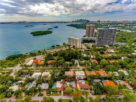 884 NE 72nd St, Miami, FL 33138 | 14 Photos - Movoto