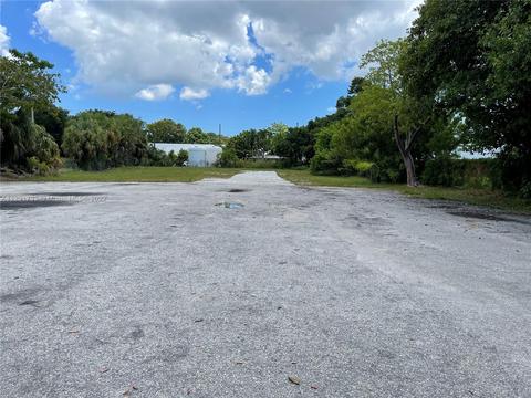 2127 N State Road 7 Rd, Hollywood, FL 33021