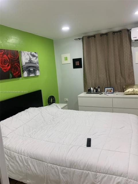 931 E 10th Pl, Hialeah, FL 33010 photo 10