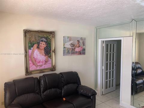 931 E 10th Pl, Hialeah, FL 33010 photo 7