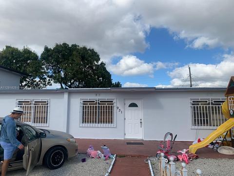 931 E 10th Pl, Hialeah, FL 33010 photo 1