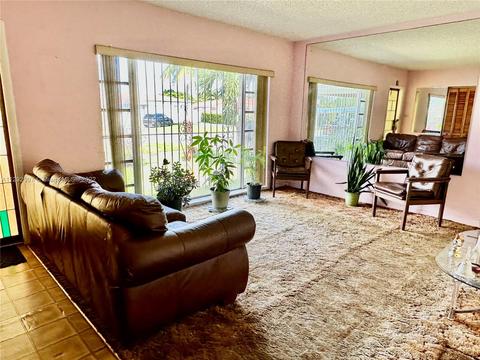 280 W 55th St, Hialeah, FL 33012 photo 3