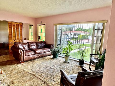 280 W 55th St, Hialeah, FL 33012 photo 11
