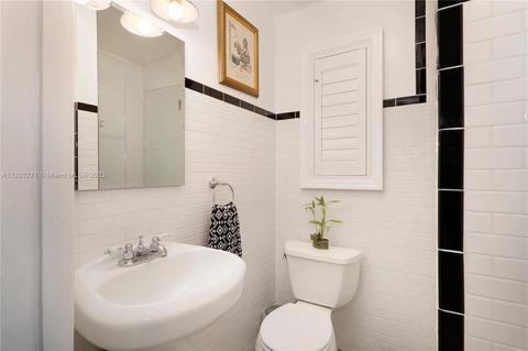 2806 Granada Blvd, Coral Gables, FL 33134 photo 19