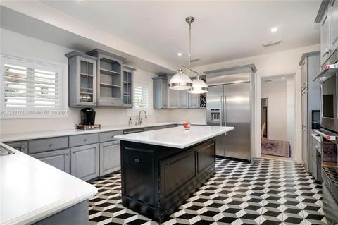 2806 Granada Blvd, Coral Gables, FL 33134 photo 15
