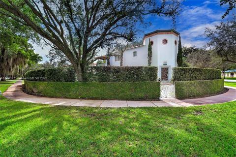 2806 Granada Blvd, Coral Gables, FL 33134 photo 2