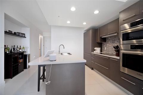 7825 NW 107th Ave #318, Doral, FL 33178