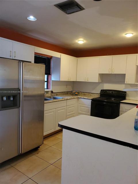 501 E 18th St, Hialeah, FL 33013 photo 16