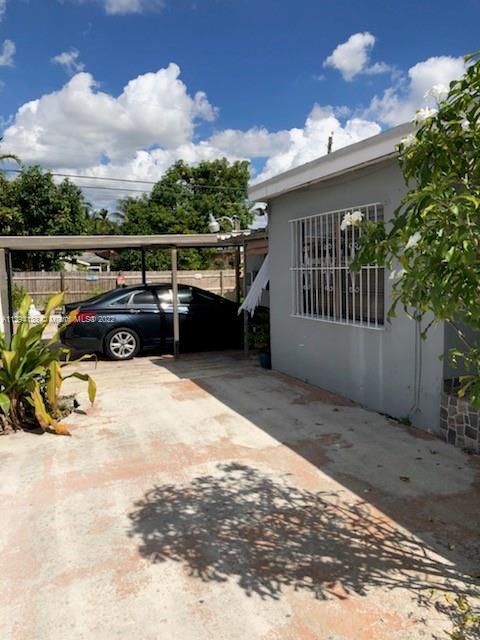 501 E 18th St, Hialeah, FL 33013 photo 4
