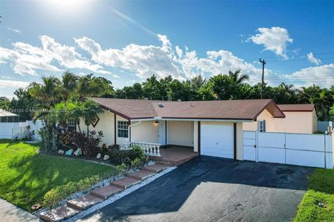 10300 SW 157th Ter, Miami, FL 33157