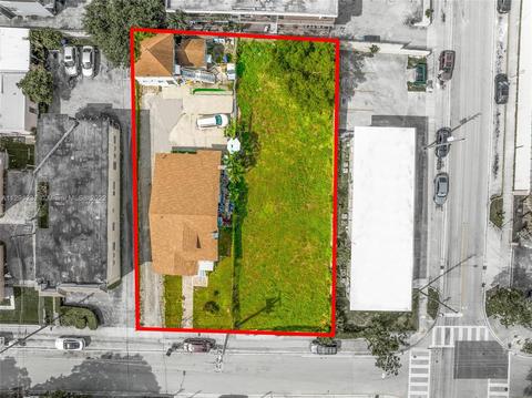 308 SW 11th Ave, Miami, FL 33130