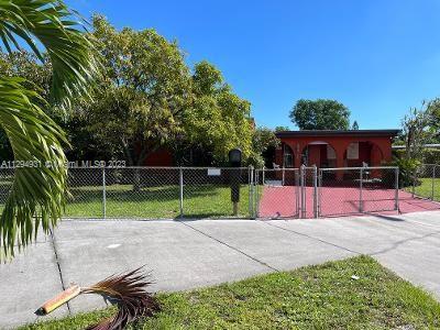 1241 E 6th Ave, Hialeah, FL 33010 photo 2