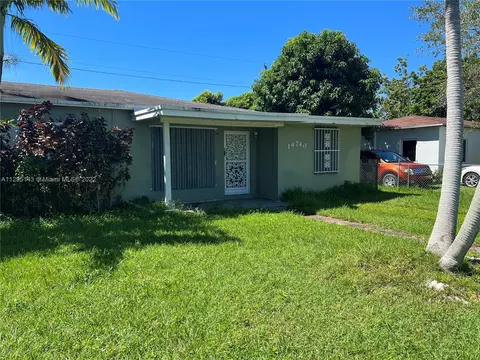 Undisclosed, Miami, FL 33176