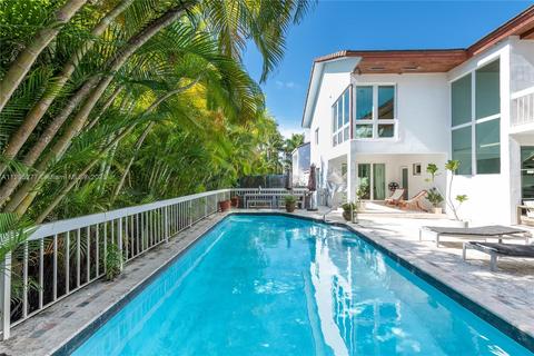 225 Harbor Dr, Key Biscayne, FL 33149 photo 9