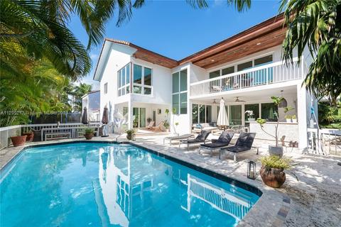 225 Harbor Dr, Key Biscayne, FL 33149 photo 10