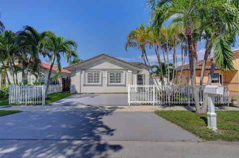 3237 W 70th St, Hialeah, FL 33018 photo 1