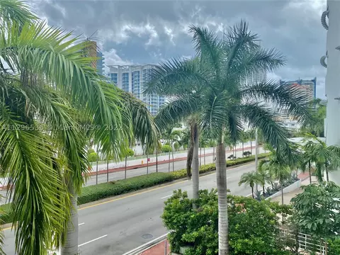 6620 Indian Creek Dr #304, Miami Beach, FL 33141