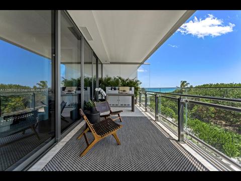 8701 Collins Ave #404, Miami Beach, FL 33154