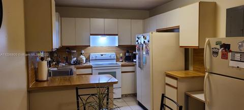 40 E 37th St, Hialeah, FL 33013 photo 6