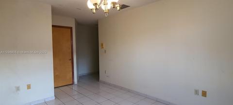 40 E 37th St, Hialeah, FL 33013 photo 4