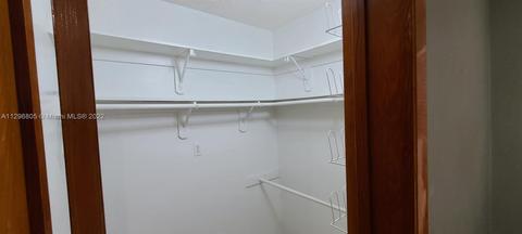 40 E 37th St, Hialeah, FL 33013 photo 12