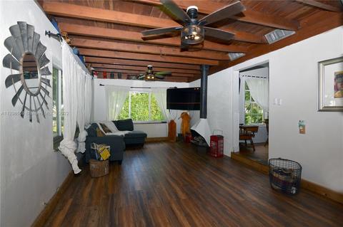 2 Elm Dr, Miami Springs, FL 33166 photo 7