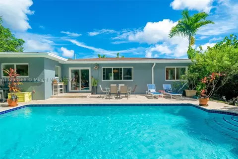 12880 NE 3rd Ave, North Miami, FL 33161 photo 1