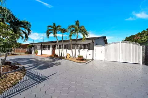 669 W 63rd Dr, Hialeah, FL 33012 photo 1