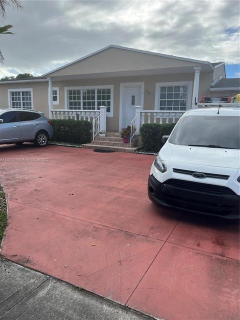 350 W 64th St, Hialeah, FL 33012 photo 1