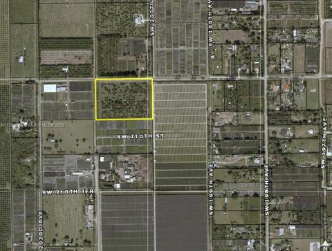202 Nn Sw 208 St, Homestead, FL 33187