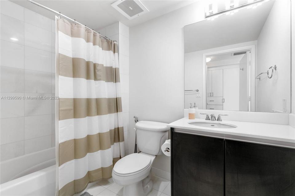  665 NE 25th St #706, Miami, FL 33137 photo 21