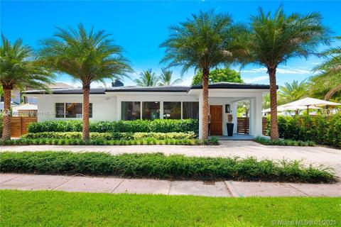 2575 Pine Tree Dr, Miami Beach, FL 33140 photo 41