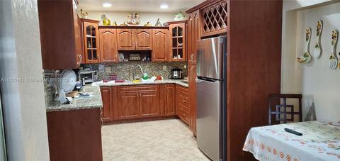 250 E 58th St, Hialeah, FL 33013 photo 13
