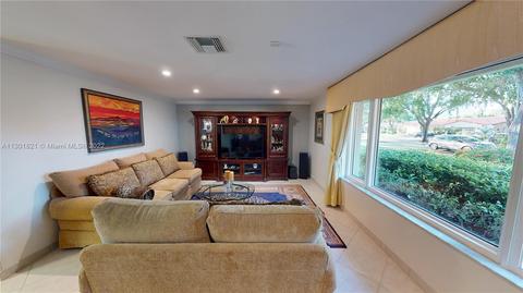 8550 Menteith Ter, Miami Lakes, FL 33016 photo 45