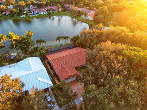 8550 Menteith Ter, Miami Lakes, FL 33016 photo 8