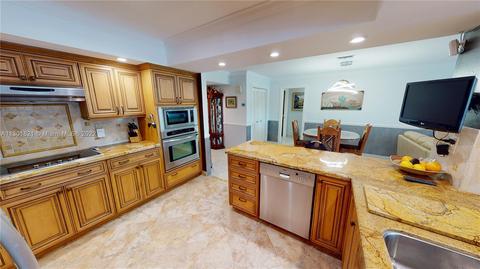 8550 Menteith Ter, Miami Lakes, FL 33016 photo 17