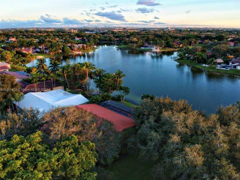 8550 Menteith Ter, Miami Lakes, FL 33016 photo 4
