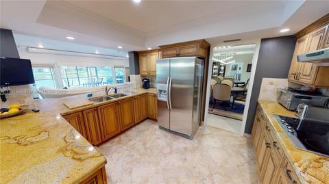 8550 Menteith Ter, Miami Lakes, FL 33016 photo 14