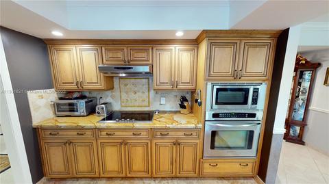 8550 Menteith Ter, Miami Lakes, FL 33016 photo 18
