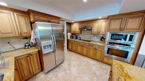8550 Menteith Ter, Miami Lakes, FL 33016 photo 16