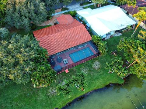 8550 Menteith Ter, Miami Lakes, FL 33016 photo 6