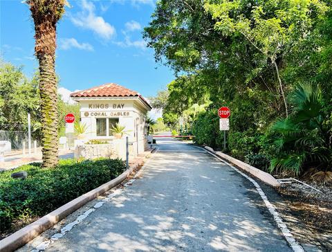 14441 Snapper Dr, Coral Gables, FL 33158 photo 56