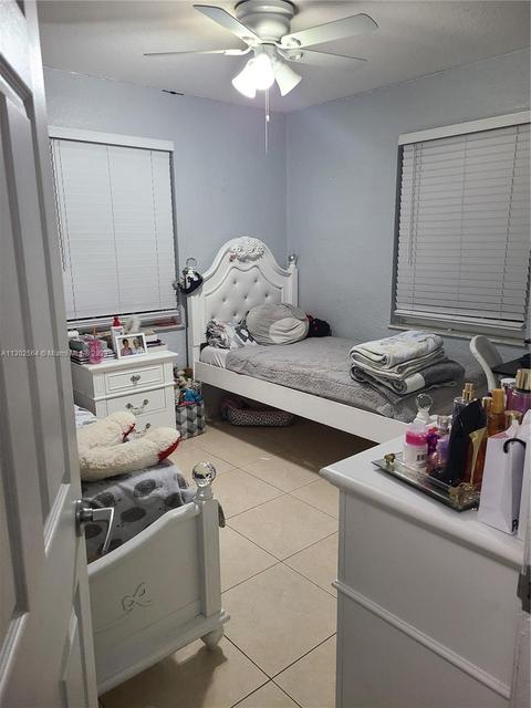 620 E 47th St, Hialeah, FL 33013 photo 8