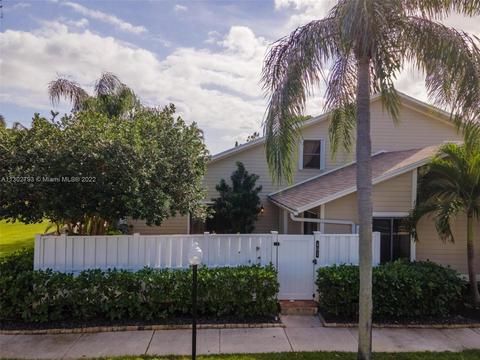 401 Summerwinds Ln, Jupiter, FL 33458 photo 1