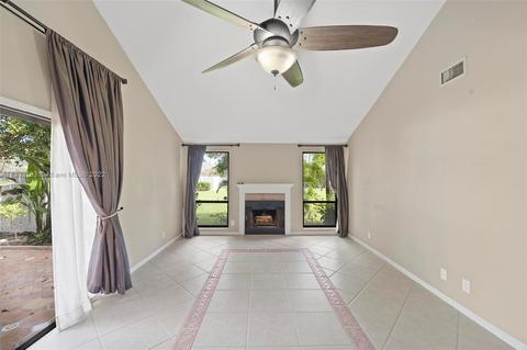 401 Summerwinds Ln, Jupiter, FL 33458 photo 16