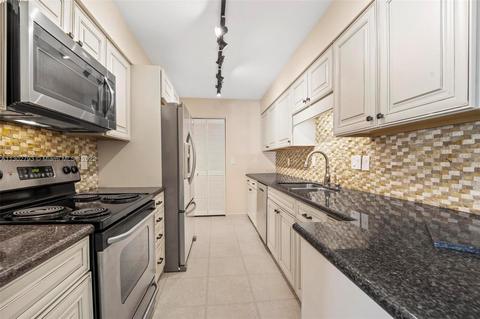 401 Summerwinds Ln, Jupiter, FL 33458 photo 11