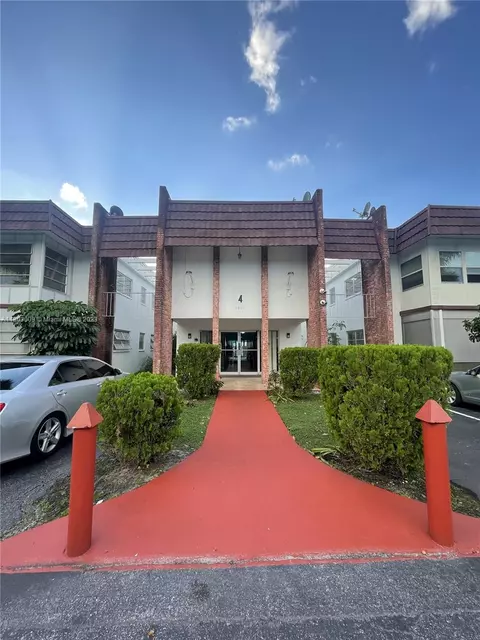 4801 NW 22nd Ct #202, Lauderhill, FL 33313