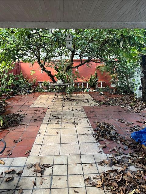 1855 W 73rd Pl, Hialeah, FL 33014 photo 14