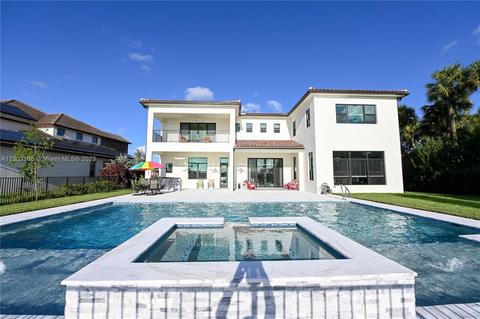 9435 Grand Prix Ln, Boynton Beach, FL 33472
